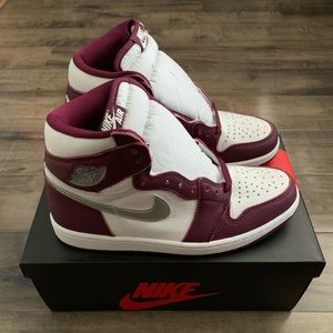 Air Jordan 1 High Retro Bordeaux